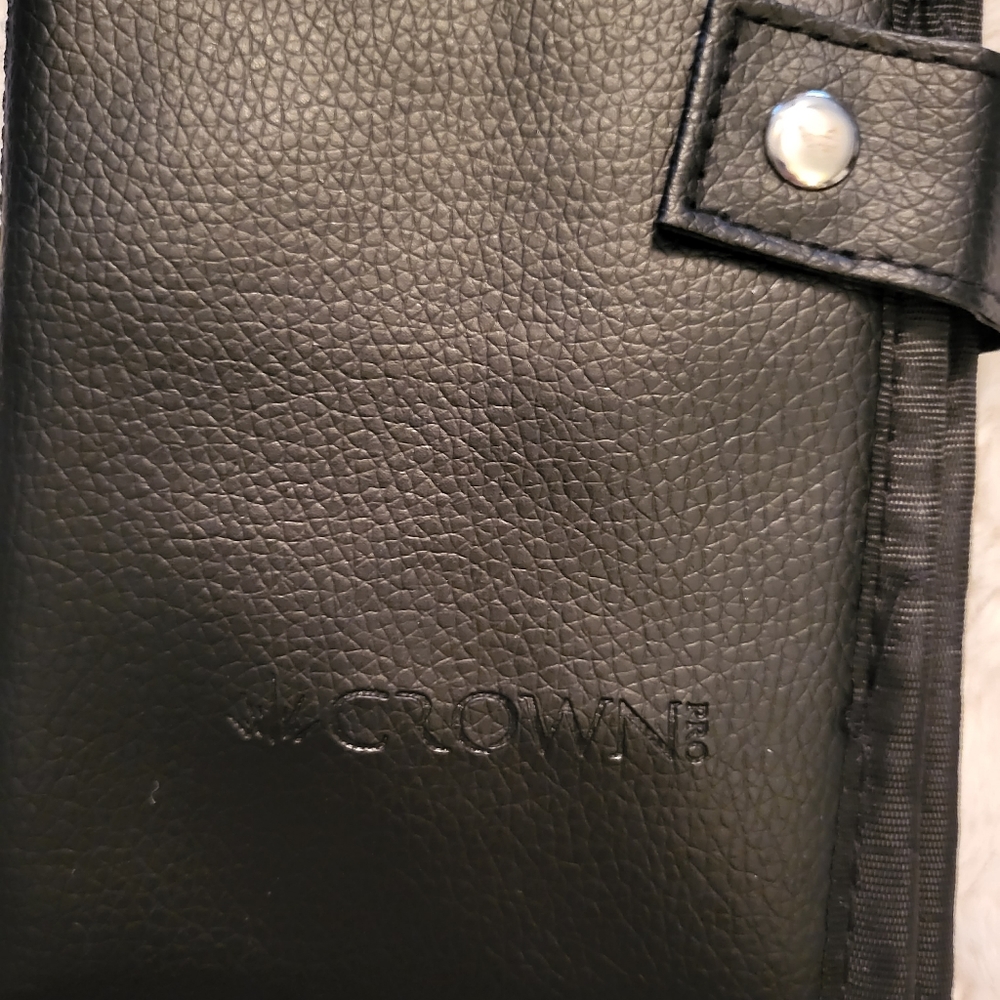 Makeup Brush Holder - image 2